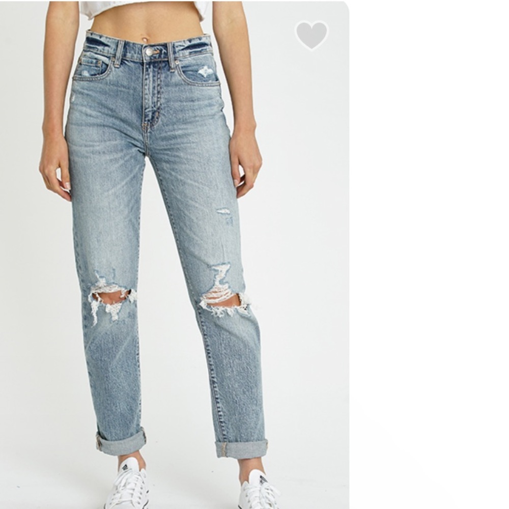 Daze Denim Loverboy High-rise Distressed Boyfriend Jeans in Karma - Picture 2 of 9